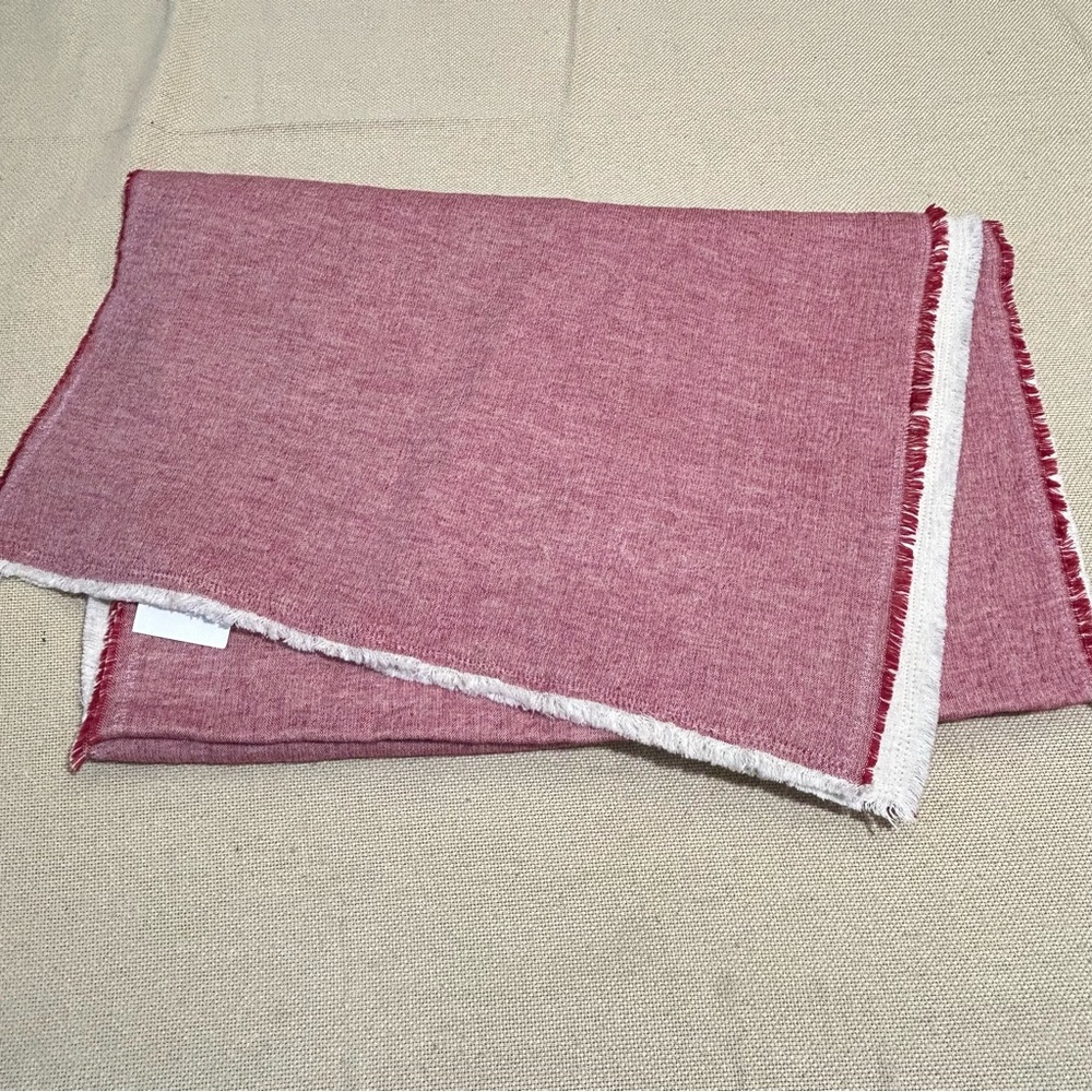 The Farmhouse Rachel Ashwell Table Runner